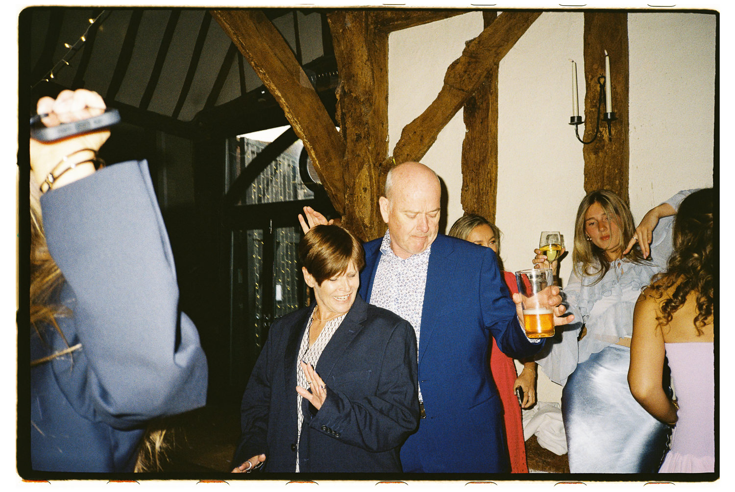 OLD LUXTERS BARN WEDDING PHOTOGRAPHY ON ANALOGUE FILM 06 010 OLD LUXTERS BARN WEDDING PHOTOGRAPHY ON ANALOGUE FILM 06 010
